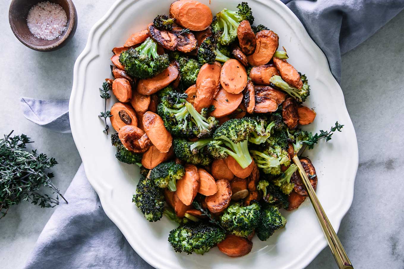 roasted-broccoli-and-carrots-5-ingredients-30-minutes-super-tasty