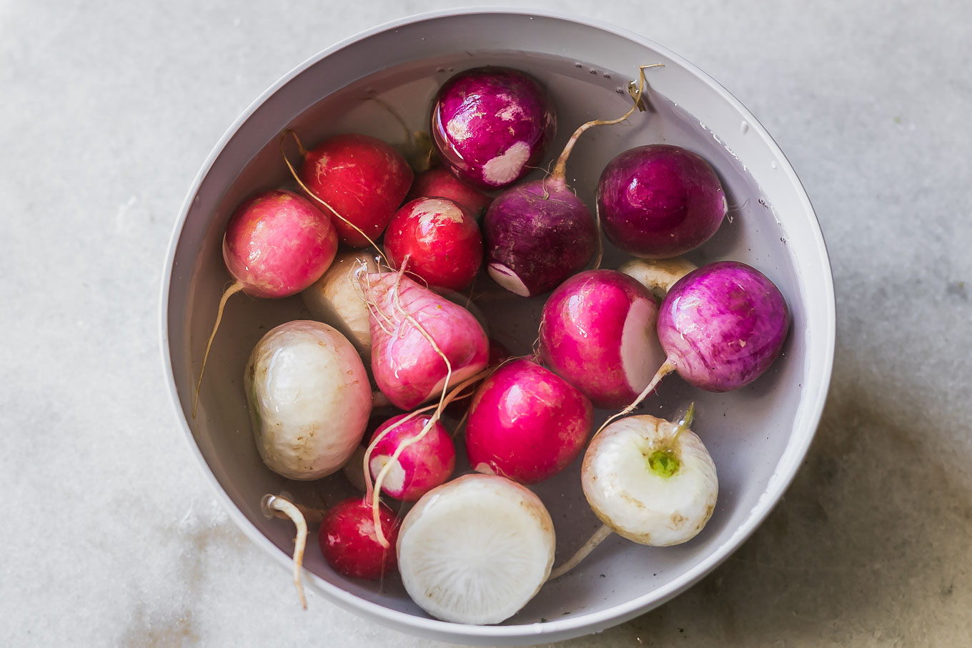 How to Store Radishes ⋆ Fridge, Freezer, and Dry Radish Storage Tips