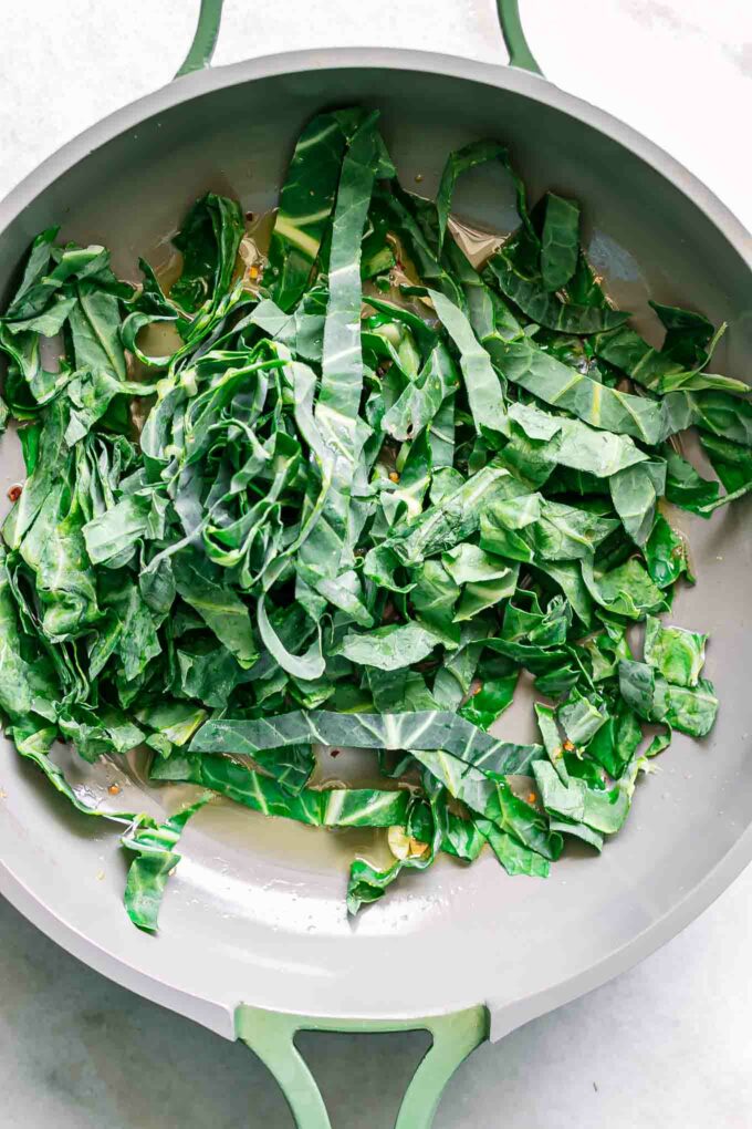 Sautéed Collard Greens ⋆ Easy Pan Fried Collards Side Dish!