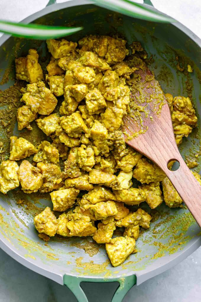 The BEST Vegan Tofu Scramble ⋆ Fork in the Road
