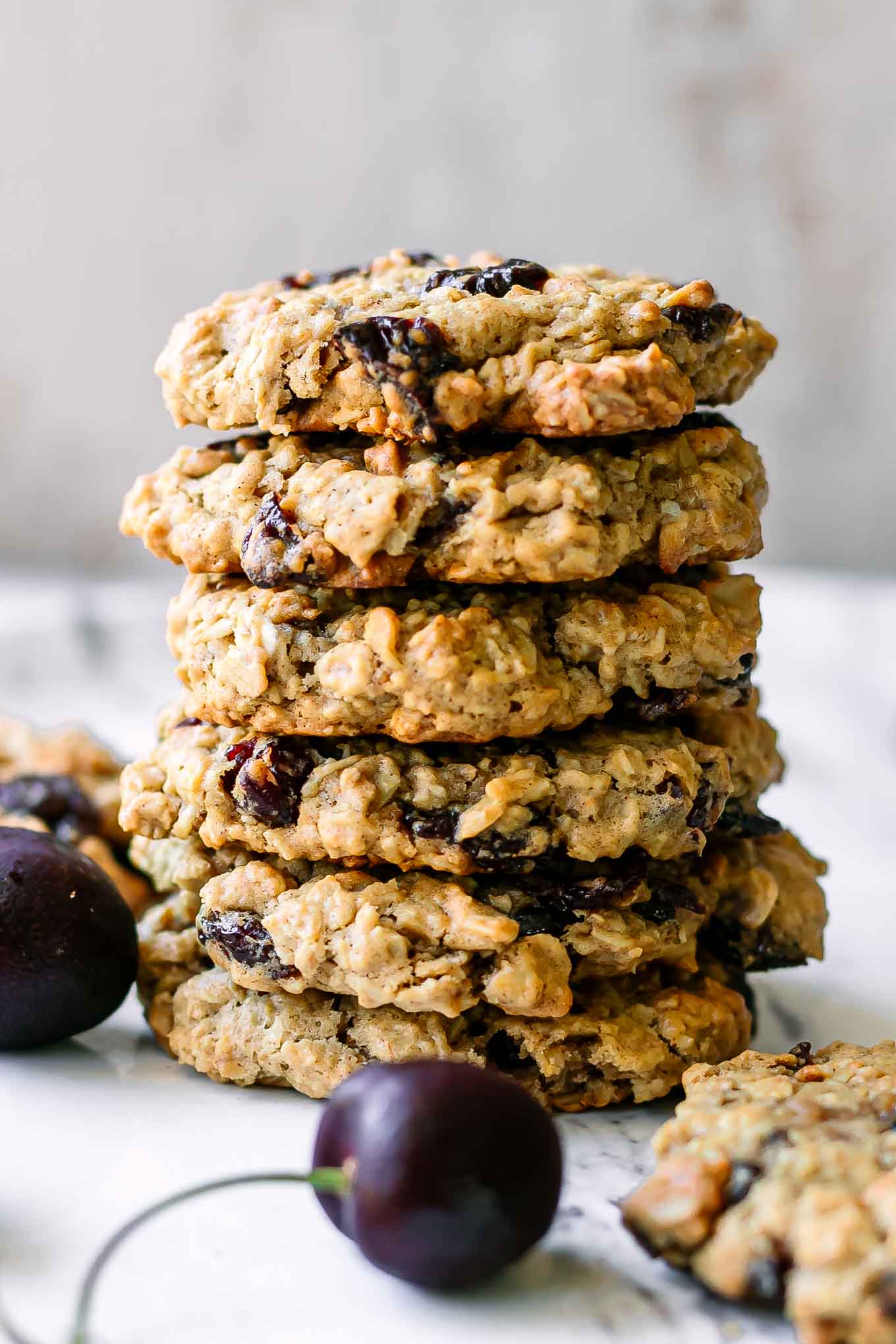 Vegan Cherry Oatmeal Cookies